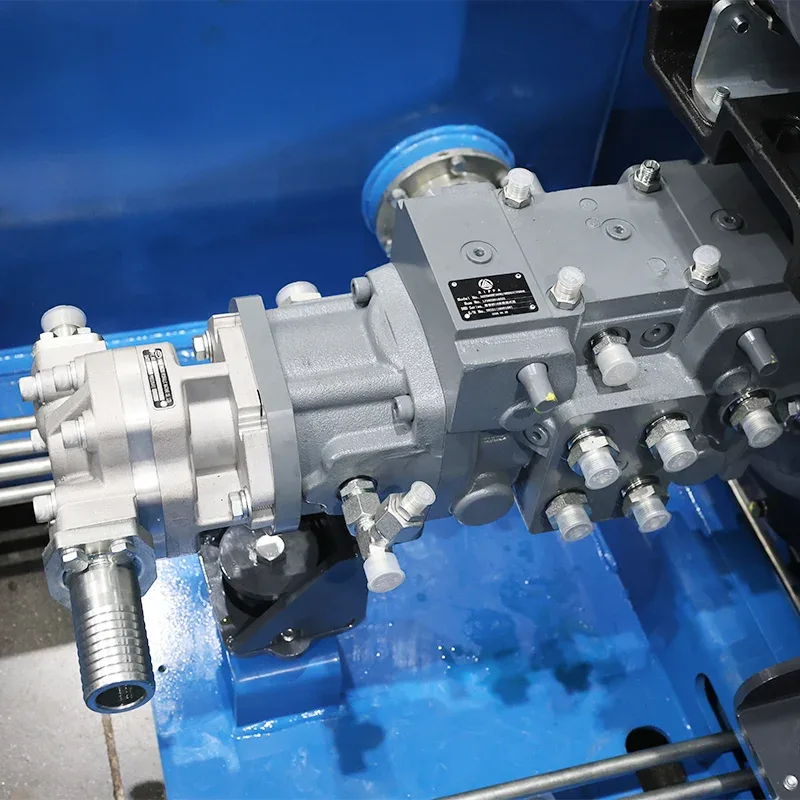 RS10 Four-pump hydraulics